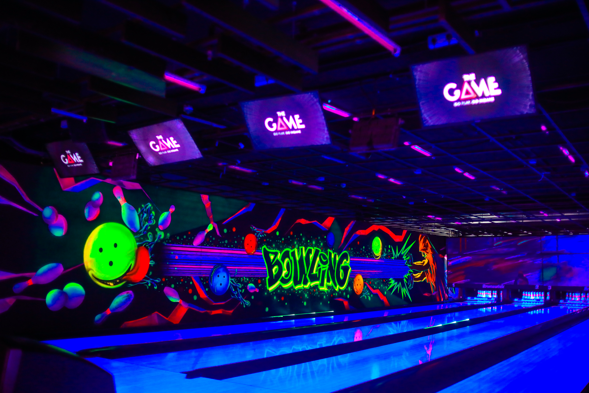 arcade in mumbai, indoor cricket in mumbai,